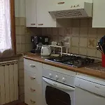 Apartamento Scacciapensieri Vicino Al Policlinico E Al Centro Citta *